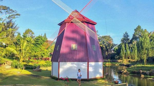 Wale Tu’ana Resto di Tomohon Wale Tu’ana Resto di Tomohon. (Foto: Instagram/genpisulut)