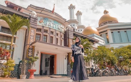 Museum Batik Pekalongan menjadi salah satu destinasi 7 tempat wisata sepanjang jalan Pantura. (Foto: Instagram)