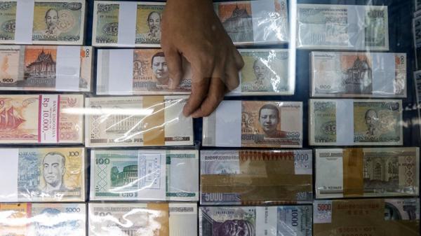Barang unik yang bisa dijadikan investasi, Uang Kuno (dok iNews) Barang unik yang bisa dijadikan investasi, Uang Kuno (dok iNews)
