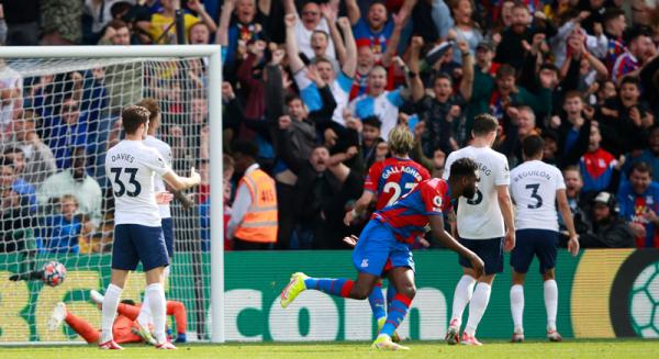 Tottenham Vs Crystal Palace Tottenham Hotspur tak berdaya tanpa Son Heung-min yang absen karena cedera. Klub London Utara itu dibantai Crystal Palace 0-3. (Foto: REUTERS/Ian Walton)
