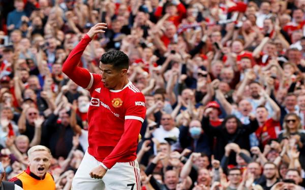 Cristiano Ronaldo merayakan gol ketika Manchester United melawan Newcastle United dalam laga Liga Inggris 2021/2022 di Stadion Old Trafford, Sabtu (11/9/2021). (Foto: REUTERS/Phil Noble)