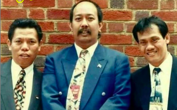 Screen Shot 2021 09 17 At 16 08 05 Grup lawak legendaris yang selalu dikenang sepanjang masa. (Foto: Instagram)