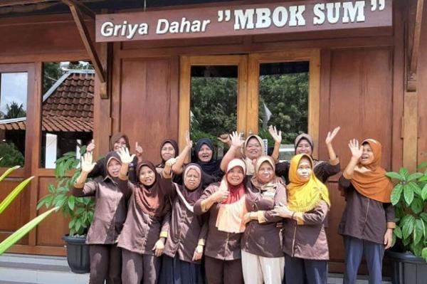 Mbok Sum Griya Dahar Mbok Sum di Mangunan, Dlingo, Bantul. (Foto : Ig thiwulayu_mboksum)