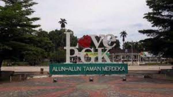 Alun Alun Taman Merdeka. (Foto: ist)