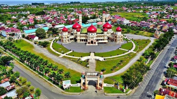 Masjid Agung Meulaboh Masjid Agung Meulaboh Aceh Barat. (Foto: Instagram).