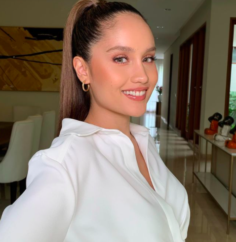 Deretan artis Indonesia ini memilih kewarganegaraan asing dan tinggal di luar negeri. (Foto: Instagram)