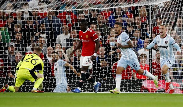Manchester United (MU) yang tampil tanpa Cristiano Ronaldo diusir West Ham United dari putaran ketiga Piala Liga Inggris, Kamis (23/9/2021) dini hari WIB. (Foto: Reuters/Jason Cairnduff)