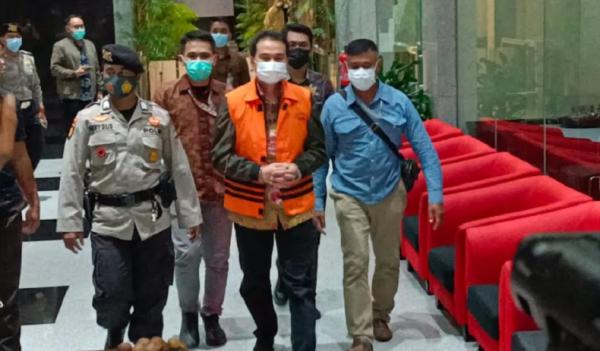 Azis Syamsuddin Ditahan di Rutan Polres Jaksel