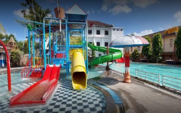 Dewi Anjani Waterpark Kolam Renang Terdekat di Lombok Barat NTB, Dewi Anjani Waterpark (Foto: Dok Agung Wicaksono)