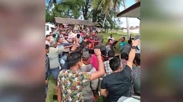 Vaksinasi Covid-19 di Aceh Barat Daya ricuh (Afsah/MNC Portal)
