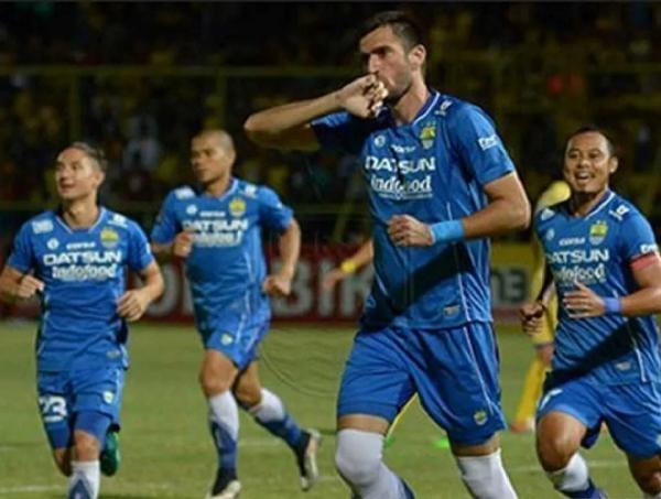 Vladimir Vujovic Vladimir Vujovic saat main di Persib Bandung (foto: Istimewa)