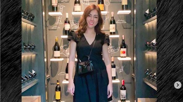 30 Dhena Devanka Perceraian Artis menghebohkan di 2022. (foto: instagram)