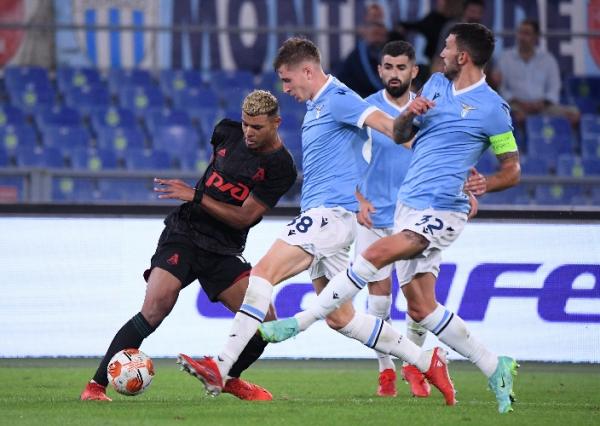 Lazio menang Lazio menang 2-0 atas Lokomotiv Moskow dalam matchday kedua Grup E Liga Europa 2021/2022. (foto: REUTERS/Alberto Lingria)