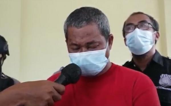 Saleh kurap tamping Saleh kurap kabur dari Lapas Pontianak dibantu seorang tahanan pendamping (tamping). (Foto: iNews/Faisal Abubakar)