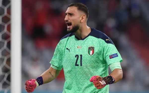 Gianluigi Donnarumma Gianluigi Donnarumma yakin Spanyol ketakutan saat bentrok Italia pada semifinal UEFA Nations League di San Siro, Kamis (7/10/2021) dini hari WIB. (Foto: Sky Sport)