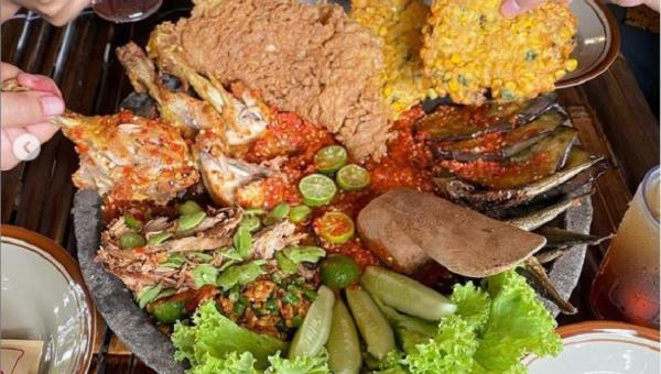 Sego Sambel Cak Uu Sego Sambel Cak Uut. (Foto: Instagram/segosambelcakuut)