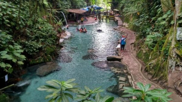 Bah Damanik Bah Damanik menjadi salah satu lokasi wisata favorit warga hunting foto. (Foto: istimewa/travelspromo)