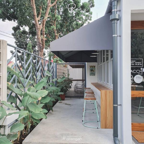 Ruang Tengah Social Space Kafe Ruang Tengah Social Space di Cirebon. (Foto: Instagram)