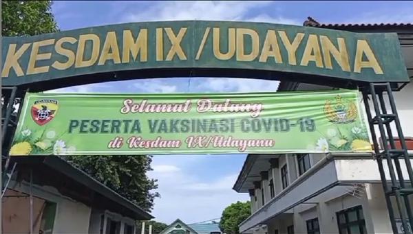 RS Udayana menyelenggarakan vaksinasi Covid-19 untuk umum. (Foto: Instagram @rsad_udayana)