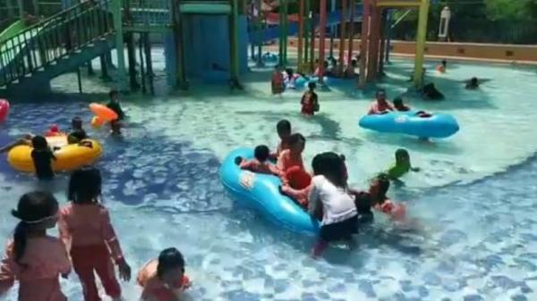 Widuri Water Park Pemalang, salah satu tempat renang di Pemalang Jawa Tengah. Foto: Instagram.