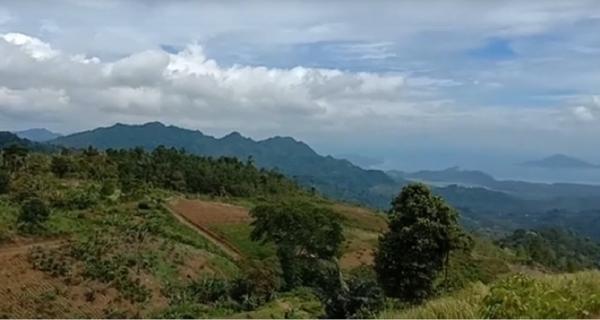 Bukit Cendana Harapan Jaya Bukit Cendana Harapan Jaya. (Foto: Wonderfullampung.com)