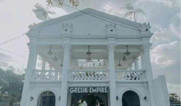 Gresik Empire Gresik Empire (Foto: Instagram)