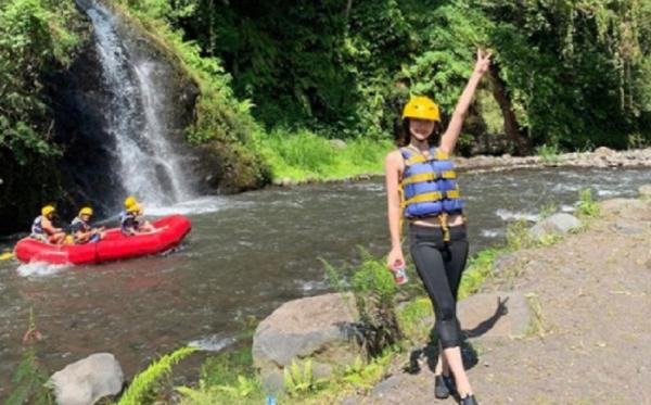 Air Terjun Telaga Waja Air terjun Telaga Waja, Karangasem Bali. (Foto: Instagram @__.minji.__)