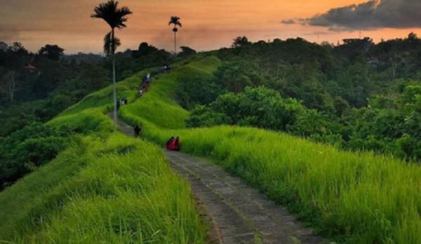 Bukit Campuhan Ubud Bukit Campuhan, Ubud, Gianyar, Bali. (Foto: Instagram @yopie.riski)