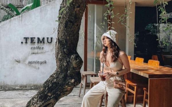 Titik Temu Cofee Titik Temu Cofee, Seminyak, Kuta, Badung, Bali. (Foto: @titiktemucoffee)