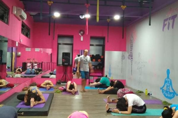 Missfit Studio Gym Missfit Studio Gym berada di Jalan Tambak Bayan, Caturtunggal Depok, Sleman. (Foto : Instagram @missfitstudiogym)