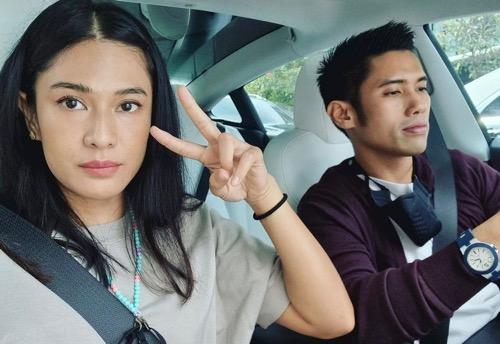 Artis cantik menikahi pengusaha tajir. (Foto: instagram)