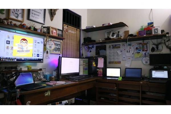 Inuldeli Jogja Inuldeli Jogja berada di Ngestiharjo, Kasihan, Bantul menjadi salah satu rekomendasi Tempat Service Laptop di Jogja. (Foto : Facebook)