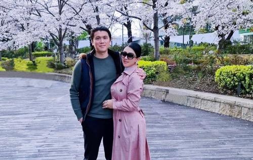 Syahrini dan Reino Syahrini dan Reino Barack. (Foto: IG)