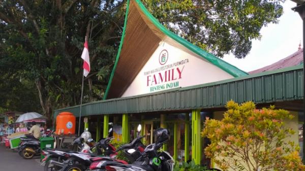Tempat kuliner di Bukittinggi, Restaurant Family Benteng Indah (Lara Pamungkas Dokumen)