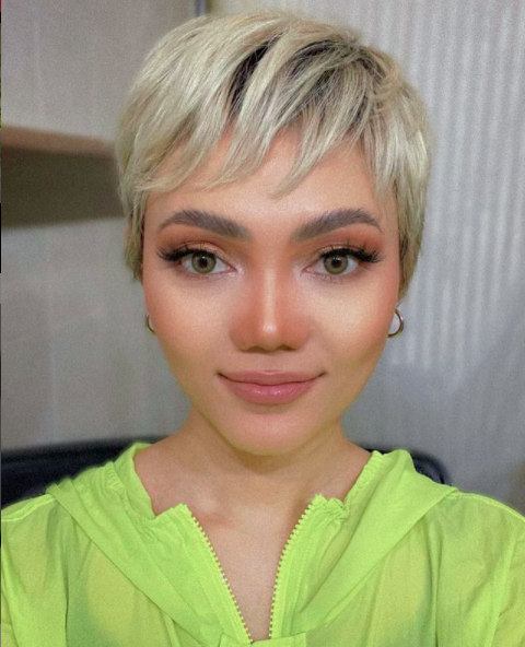 Pelawak perempuan Tanah Air dikenal fenomenal dengani kisah asmara yang tak biasa.&nbsp;(foto: Instagram)