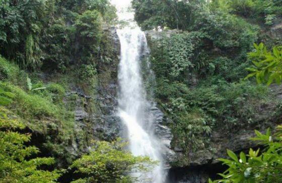 air terjun bidadari (Foto: Dok Pribadi Aswari Rivai)