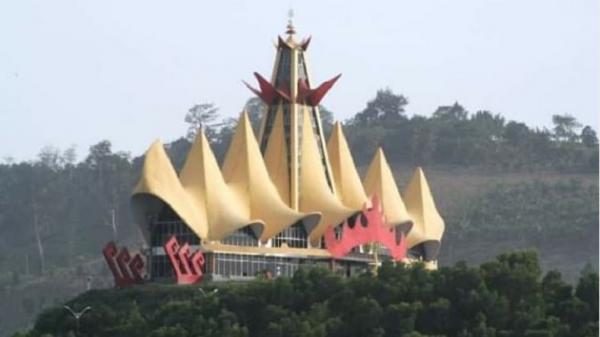 Tempat wisata di Lampung yang lagi hits, Menara Siger Lampung (Foto: Instagram/menarasiger_lampung)