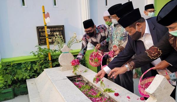 23 Ist Said Aqil 2 Ketua Umum Pengurus Besar Nahdlatul Ulama (PBNU) KH Said Aqil Siroj kembali masuk dalam The Top 50 jajaran tokoh paling berpengaruh di dunia (Foto : Istimewa)