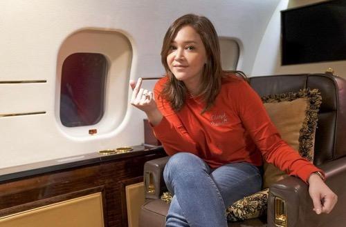 Artis memiliki jet pribadi, Maia Estianty.