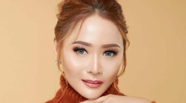 Artis Cantik yang Punya Nama Panggung Beda Jauh dengan Aslinya. (Foto: Instagram)