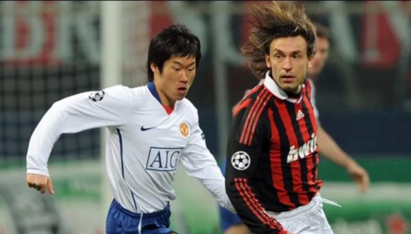 Andrea Pirlo Park Ji-sung Gelandang legendaris Italia Andrea Pirlo sebut satu gelandang paling lincah di muka bumi. Menurutnya sosok tersebut punya kecepatan elektron. (Foto: 90min)