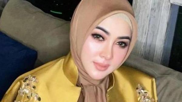 Syahrini artis Artis cantik Indonesia ini dikenal juga dengan jumlah haters paling banyak. (Foto: Instagram)
