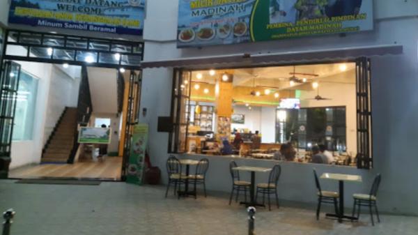 Tempat ngopi di Aceh Utara, Warkop Dayah Kupie (Dokumen/Norainal Yacob)