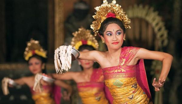 Fakta Unik Tari Pendet, Tarian Bali yang Sambut Ganjar Pranowo Fakta Unik Tari Pendet, Tarian Bali yang Sambut Ganjar Pranowo