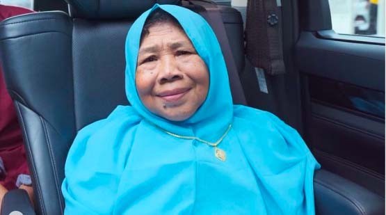 Nenek Trimah yang diserahkan ketiga anaknya ke Panti Jompo. (Foto: Instagram)