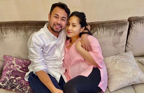 Artis memiliki rumah megah seperti istana.