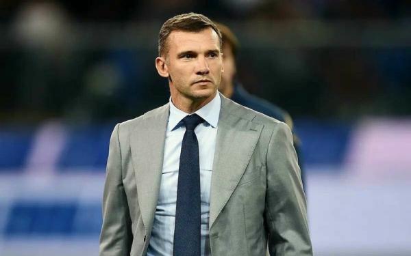Andriy Shevchenko resmi latih Genoa Mantan pemain AC Milan, Andriy Shevchenko resmi melatih Genoa, Minggu (7/11/2021). (Foto: Genoacfc.it)