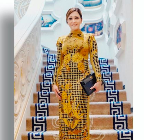 Screen Shot 2021 11 10 At 10 13 01 Potret cantik Maia Estianty yang juga cucu pahlawan H.O.S Cokroaminoto. (Foto: Instagram)