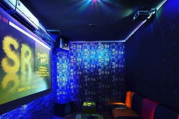 Shangrilla Room Family Karaoke berada Jalan Babarsari No.16, Tambak Bayan, Caturtunggal, Depok, Sleman. (Foto : @shangrillakaraoke)