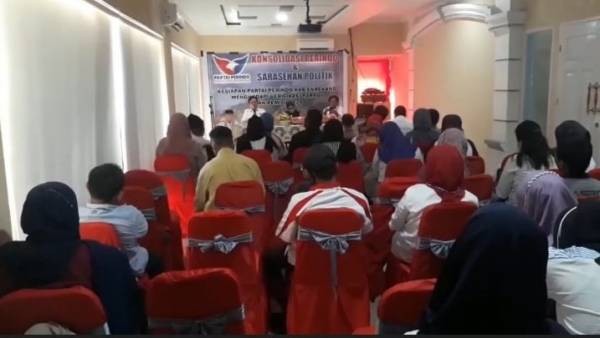 DPD Perindo Enrekang DPD Partai Perindo Enrekang menggelar pendidikan politik. (Foto: iNews TV/Jufri Tonapa)